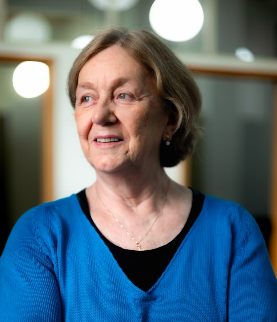 Elisabete França