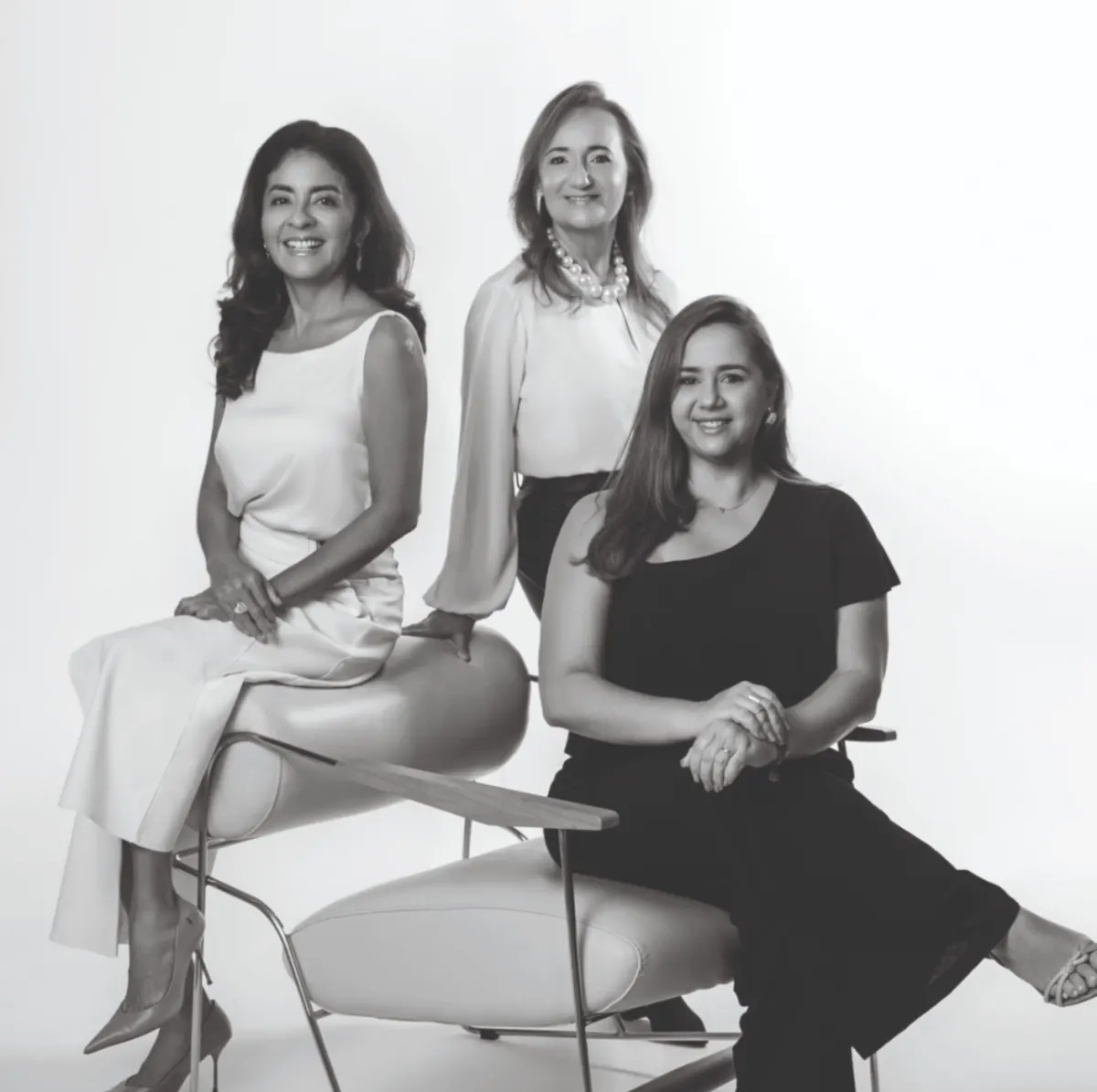 Doró Meira, Emiko Arrunategui e Karla Rivas